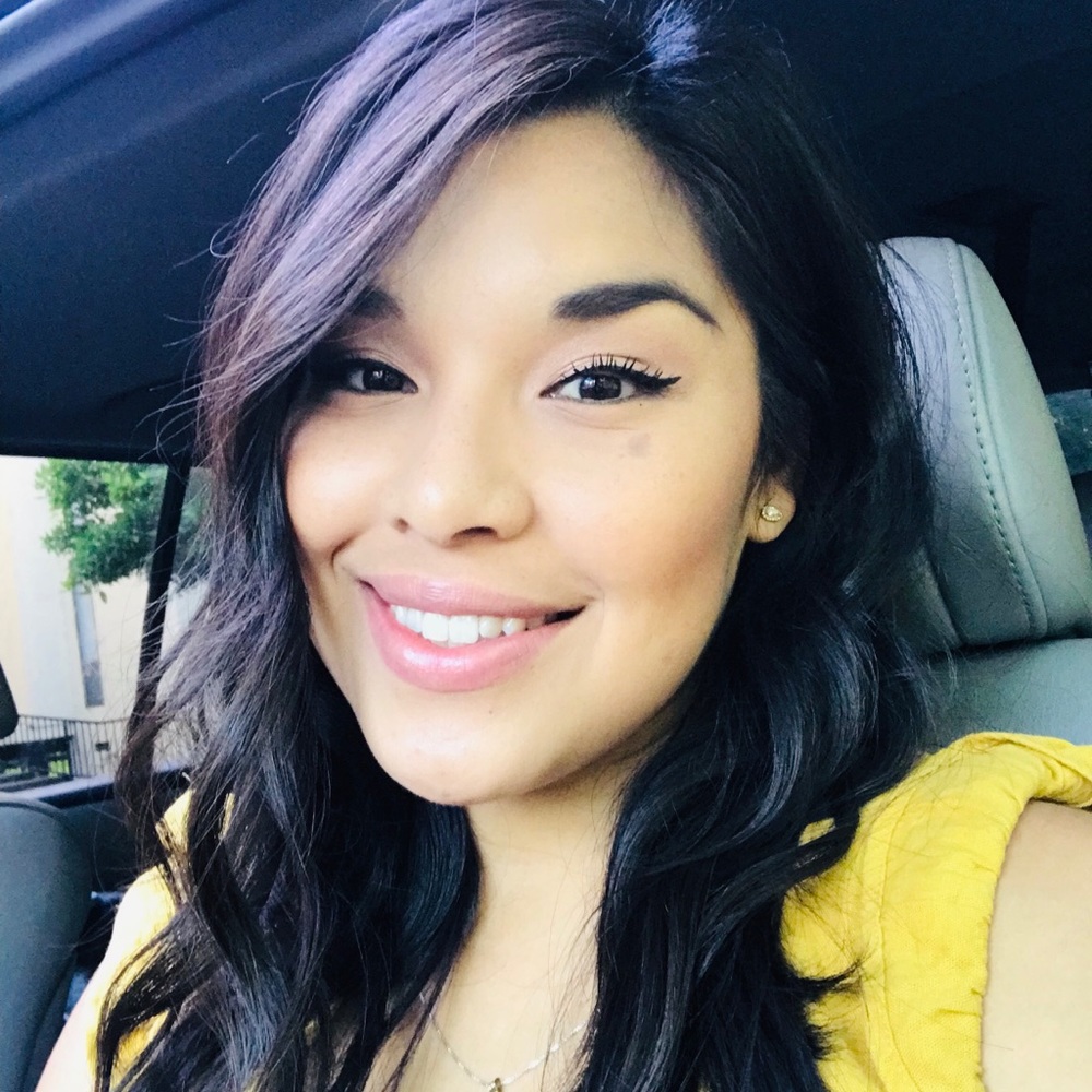 Meet your Posher, Janelle